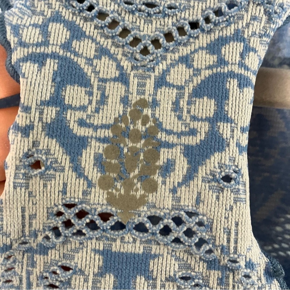 Free People Light Blue Motif Mock Neck Bodysuit XS/S‎ NWT active lace NEW - Picture 4 of 4